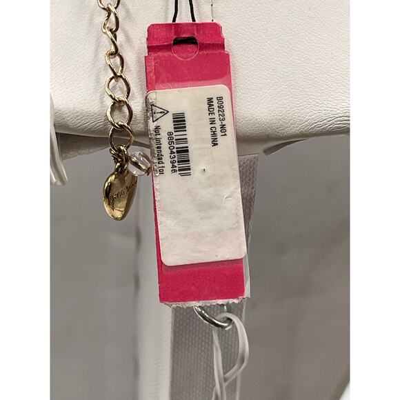 Betsey Johnson Hollywood
Glam Leopard Tiger Head Dangle Bow Gold Necklace - Picture 10 of 12